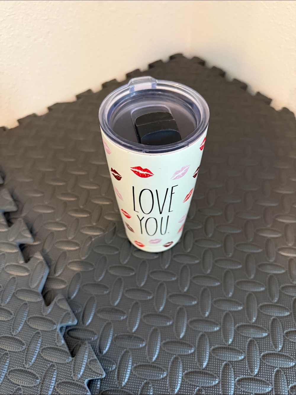 Rae Dunn White Tumbler with Pink and Red Lip Prints